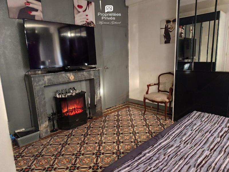 Maison - 287 m² - 10 pièces