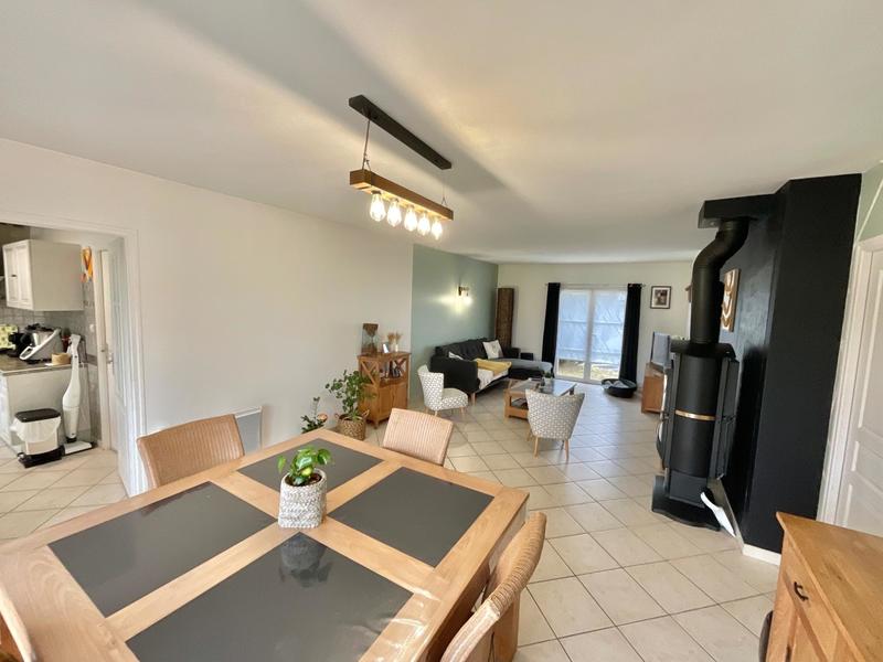 Maison - 106 m² - 6 pièces