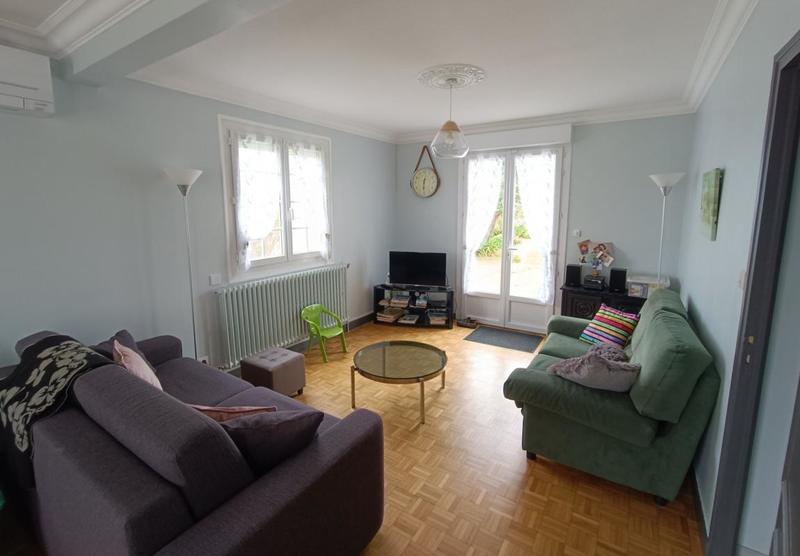 Maison - 144 m² - 6 pièces