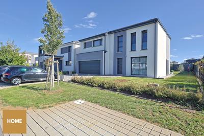 Maison contemporaine - 163 m² - 6 pièces