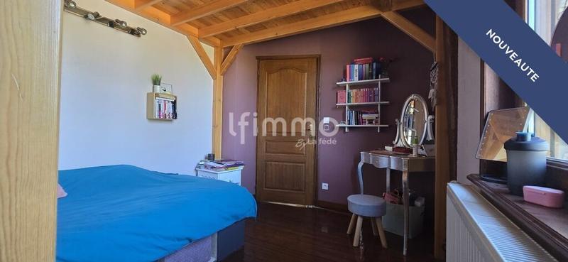 Maison - 220 m² - 9 pièces