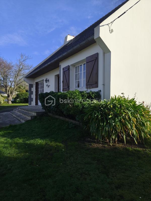 Maison - 130 m² - 8 pièces