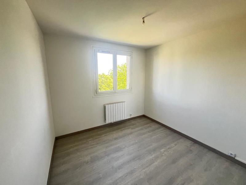 Appartement - 64 m² - 4 pièces