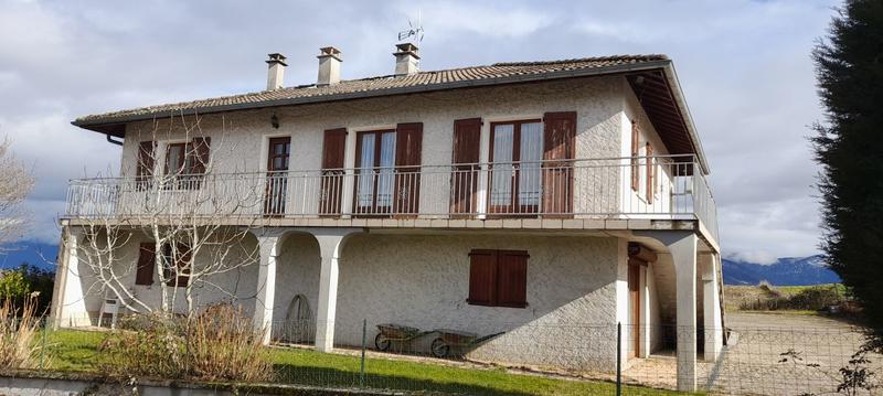 Villa - 172 m² - 8 pièces