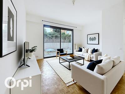 Studio - 38 m² - 1 pièce