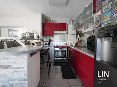 Appartement - 65 m² - 3 pièces