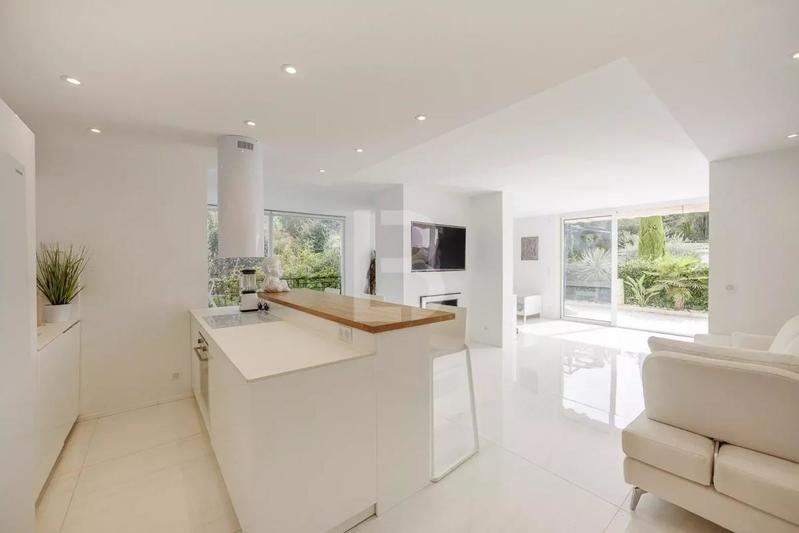 Appartement - 116 m² - 4 pièces