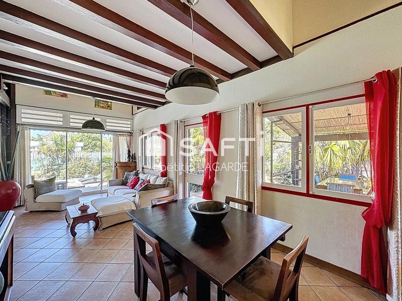 Maison - 146 m² - 6 pièces