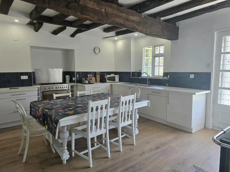 Maison - 336 m² - 10 pièces