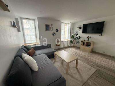 Maison de ville - 62 m² - 4 pièces