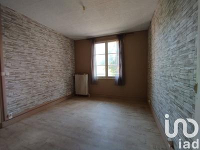 Maison - 92 m² - 5 pièces