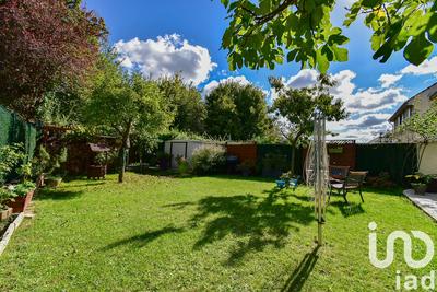 Maison - 97 m² - 5 pièces