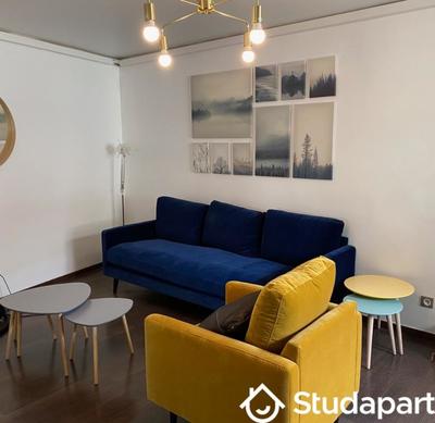 Chambre - 65 m² - 1 pièce