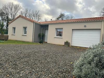 Maison - 91 m² - 5 pièces