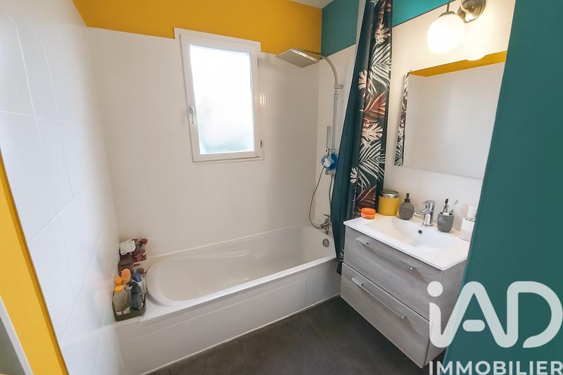 Maison - 86 m² - 5 pièces