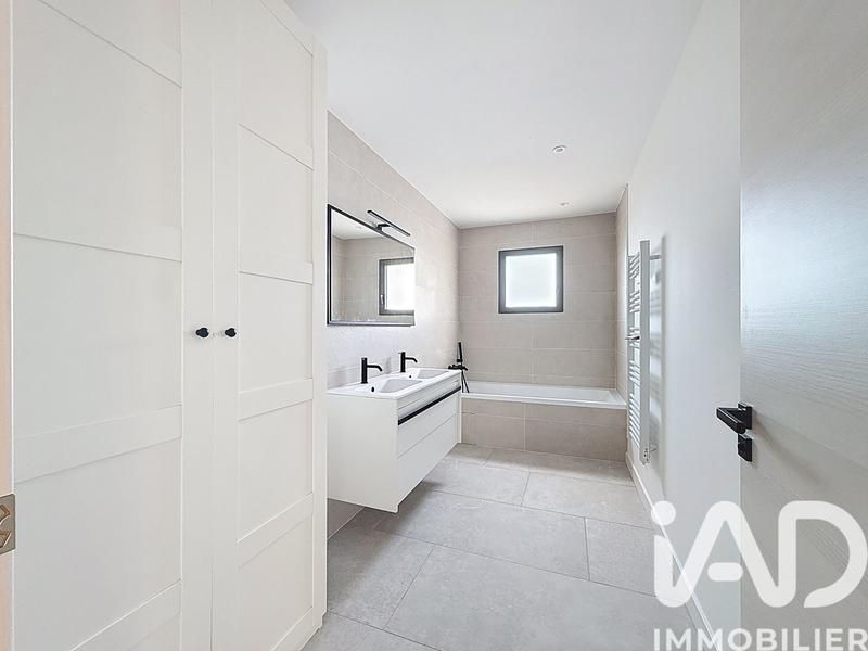 Maison - 172 m² - 5 pièces