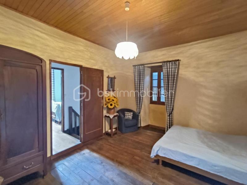 Maison traditionnelle - 114 m² - 4 pièces