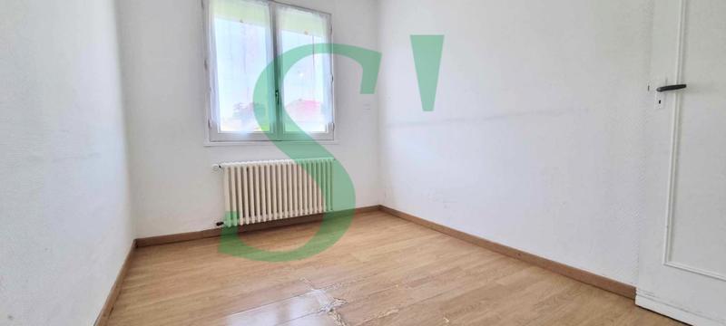 Maison - 96 m² - 4 pièces