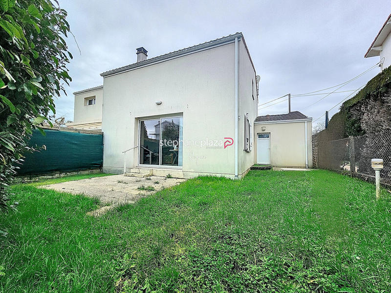 Maison - 95 m² - 4 pièces