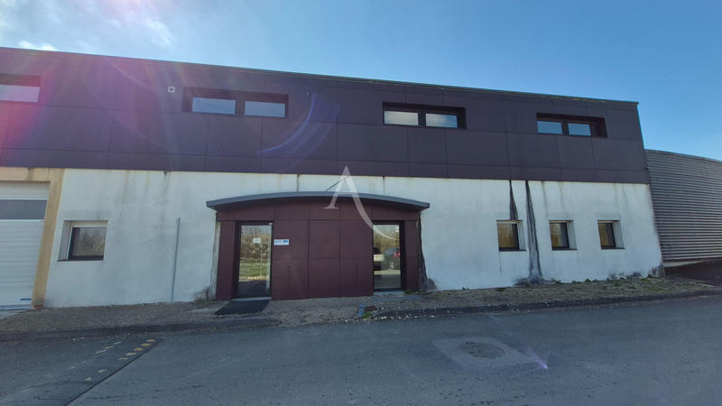 Bureau - 75 m² - 7 pièces