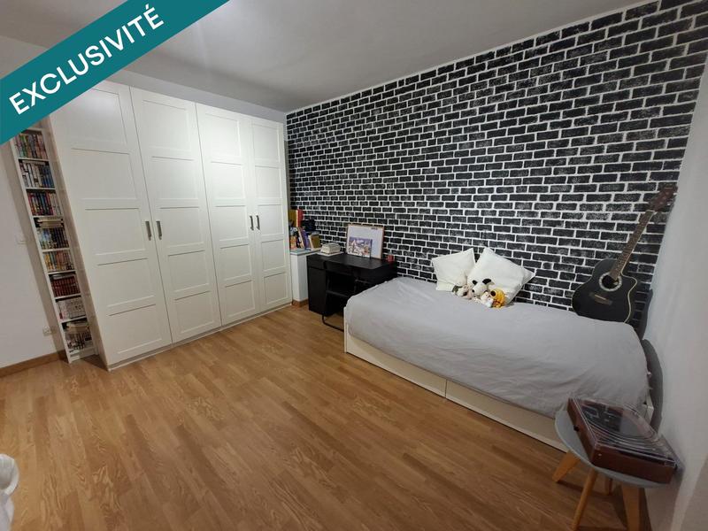 Maison - 91 m² - 6 pièces