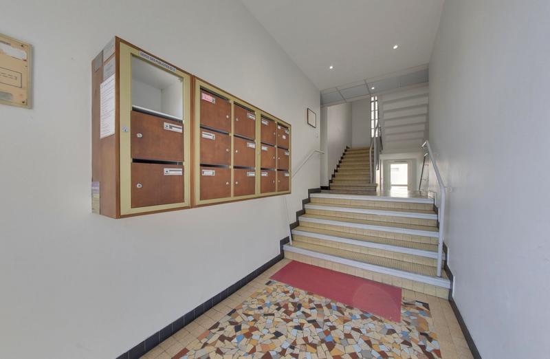 Appartement - 79 m² - 5 pièces