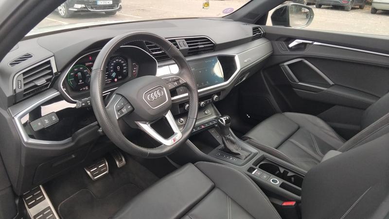 Audi Q3 1.4 Tfsi E 245.0 s line