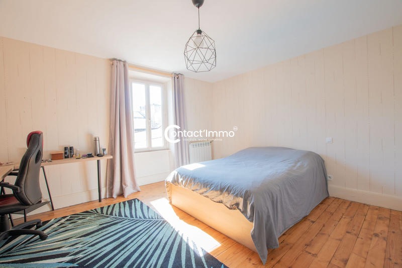 Maison ancienne - 204 m² - 5 pièces