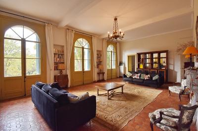 Maison - 490 m² - 21 pièces