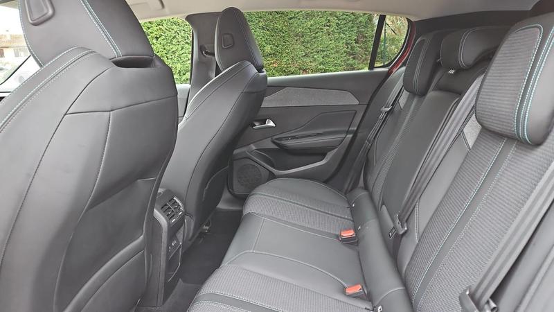 Peugeot 308 III 1.5 BlueHDi 130 Eat8 Allure Pack - Automatique