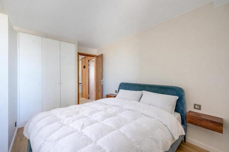 Appartement - 95 m² - 5 pièces