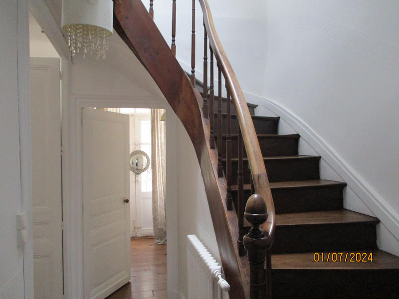 Maison - 136 m² - 6 pièces