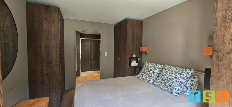 Appartement - 107 m² - 5 pièces