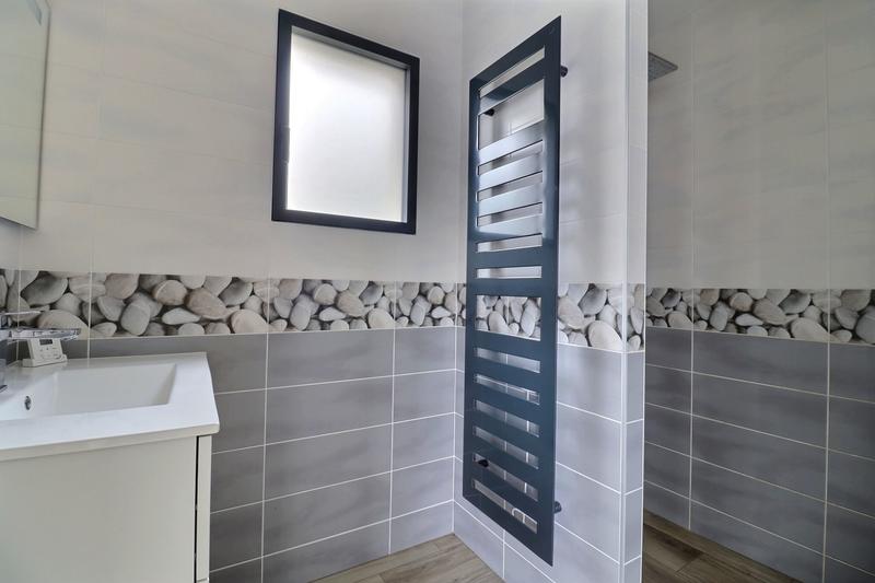 Villa - 260 m² - 6 pièces