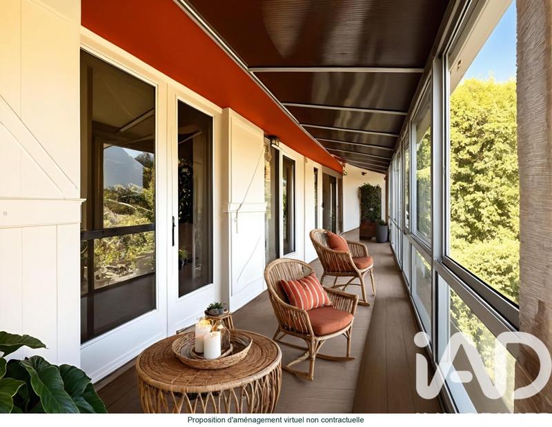 Maison - 137 m² - 6 pièces