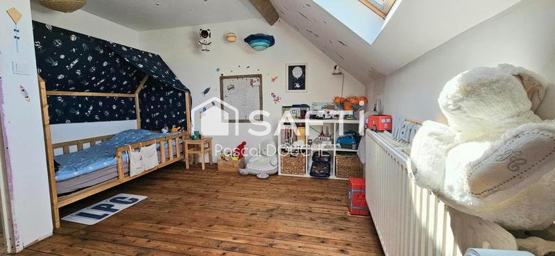 Maison - 172 m² - 7 pièces