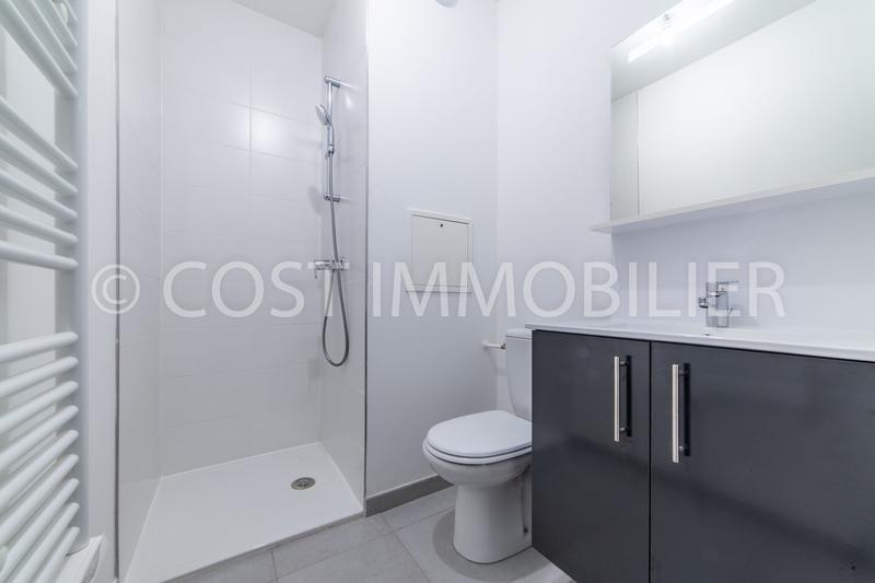 Appartement - 121 m² - 6 pièces