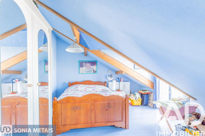 Maison - 186 m² - 7 pièces