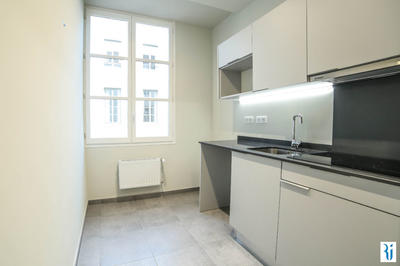 Appartement - 77 m² - 3 pièces