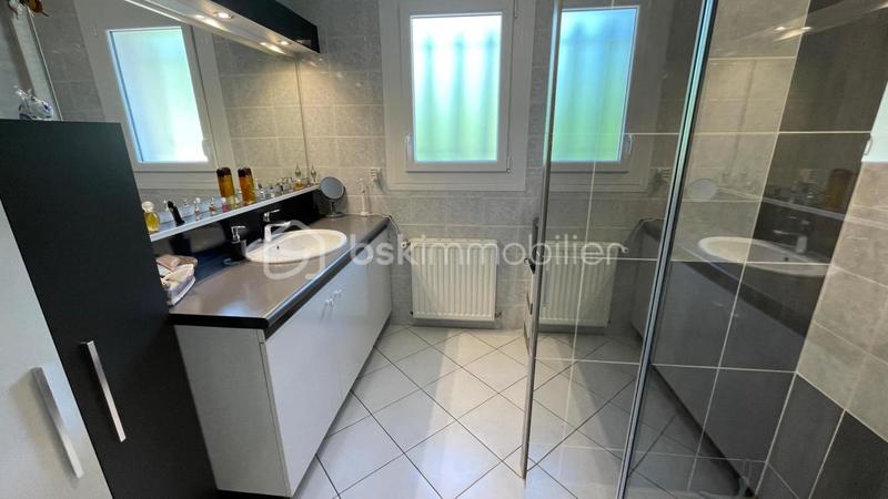 Maison - 116 m² - 4 pièces