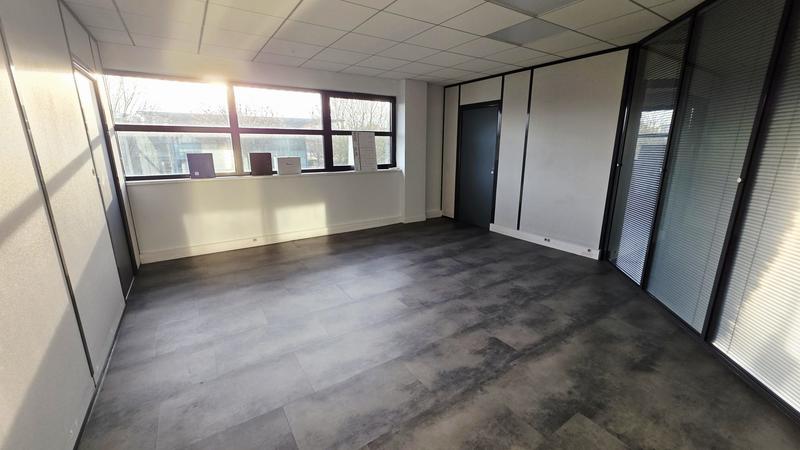 Bureau - 190 m² - 7 pièces