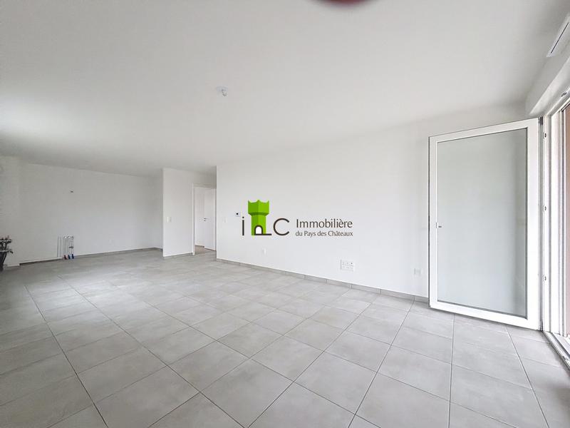 Appartement - 85 m² - 4 pièces