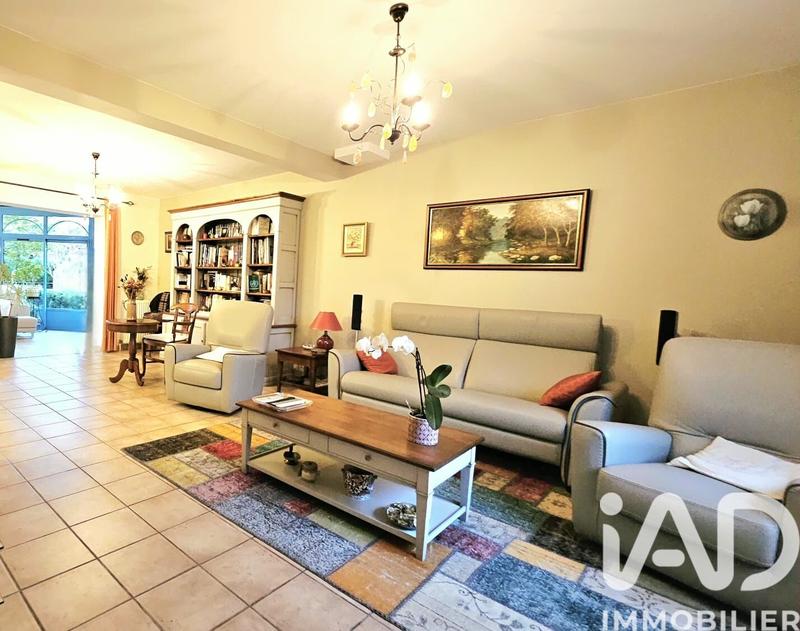 Maison - 190 m² - 6 pièces