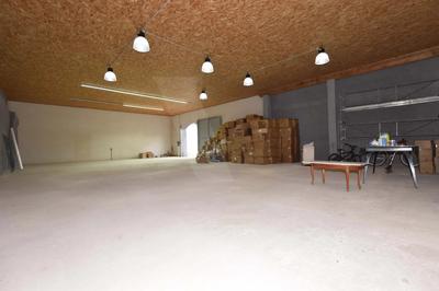 Hangar - 201 m²
