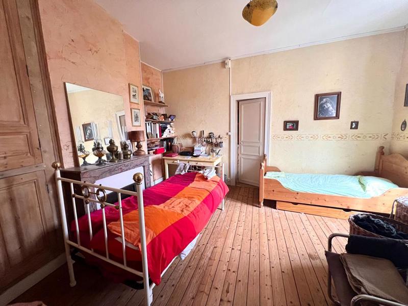 Maison - 175 m² - 7 pièces