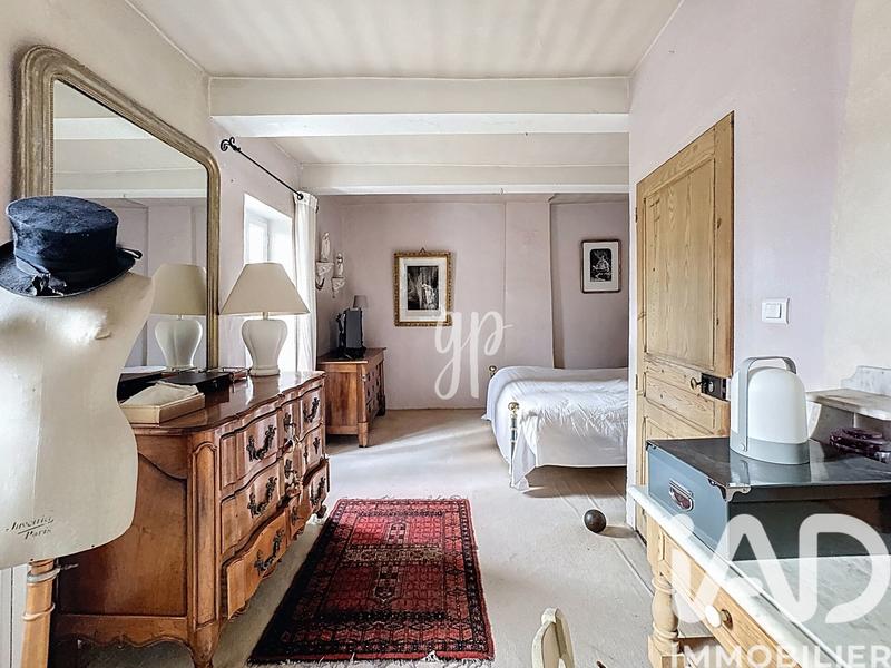 Maison - 101 m² - 6 pièces