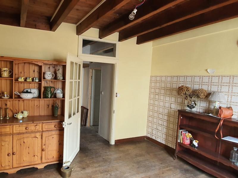 Maison - 83 m² - 8 pièces