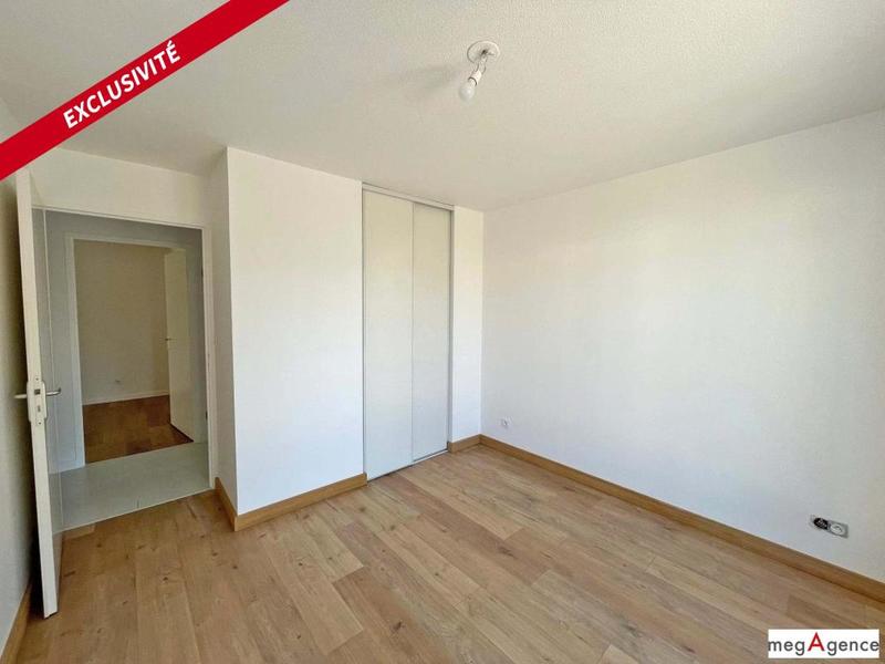 Appartement - 92 m² - 4 pièces