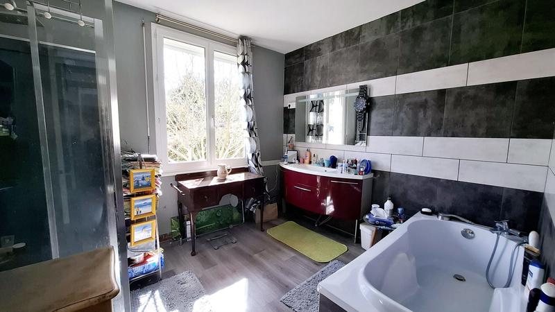 Maison - 155 m² - 6 pièces