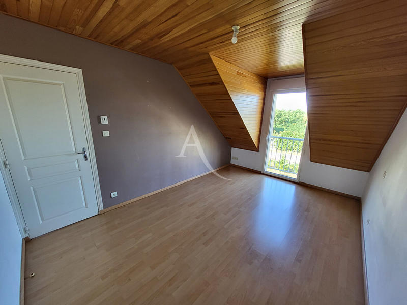 Maison - 105 m² - 7 pièces